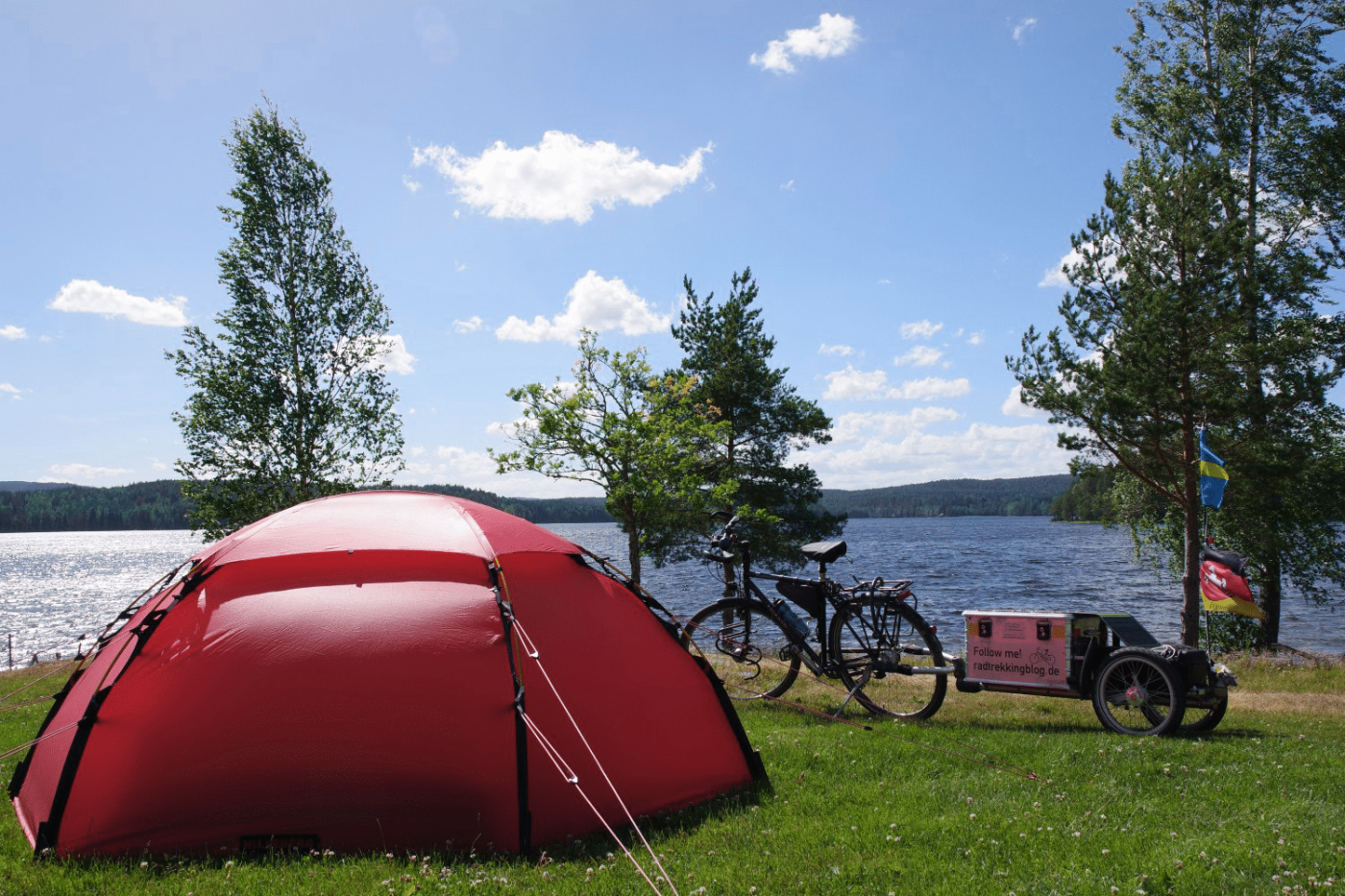 Zelt Radtour mit Anhänger Angeln